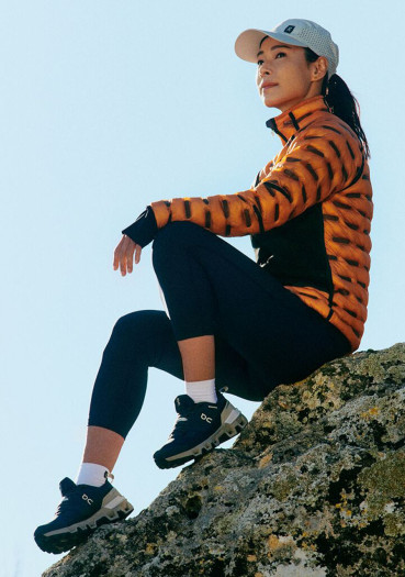 szczegóły On Running Cloudwander Waterproof, Navy/Desert