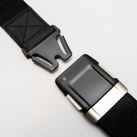 szczegóły Pasek Arcade Motion Black/Nickel – Komfortowa wydajność z metalowym akcentem